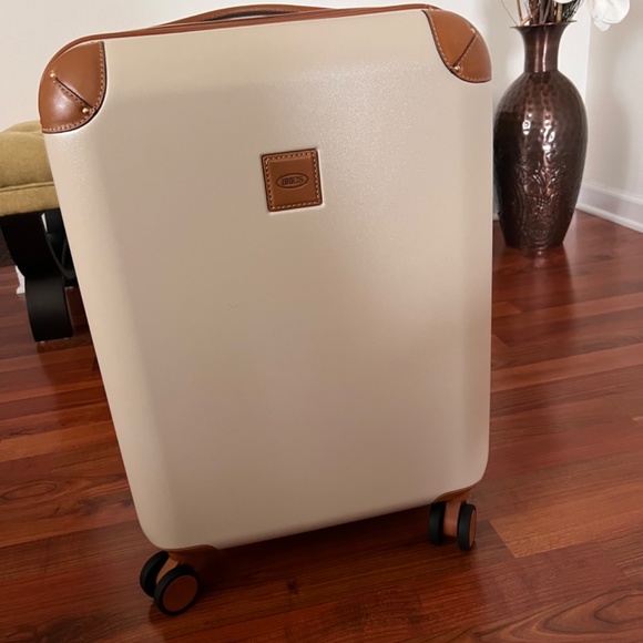 Bric's Bags Brics Cream 2in Amalfi Hardside Spinner Carryon Poshmark